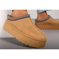 Fur lined Slip on Slipper in Camel